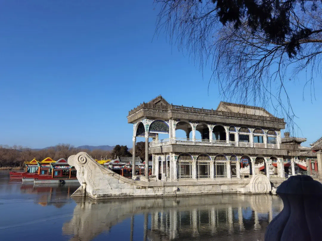 这个位置是图片alt提示信息